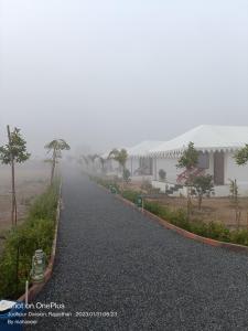 Jawai Empire Resort by Premier Hotels - Luxury Tent & Cottage Stay - Leopard Safari Near Jawai Dam