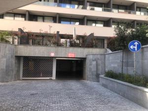 Sunny LOL Port Apartments in the city centre