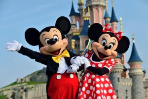 Appartements L'Olivier Centre ville Parking Disneyland 4 personnes et 1 bebe : photos des chambres