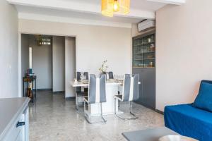 85m with loggia near the sea