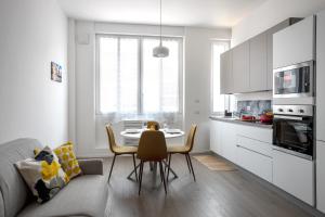 [Navigli - Center] Modern Suite, Fast Wi-Fi & Tram