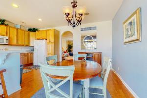 Bayside Resort --- 11029 Destination Drive