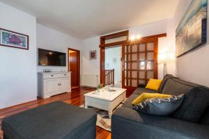 Apartment Miljas