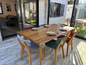 Maisons de vacances La maison de la plage, 600m de la plage, Formule tout inclus : photos des chambres