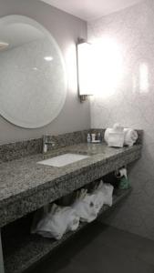 Standard 2 Queens Non Smoking room in Comfort Inn Williamsburg Gateway