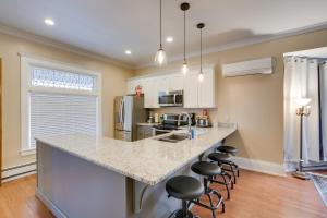 Updated Sheboygan Home w Porch < 1 Mi to Beach