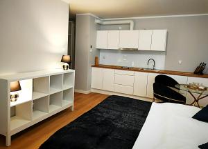 Hugo Star Apartments