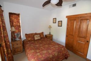 3-bedroom Pool Side Vacation villa