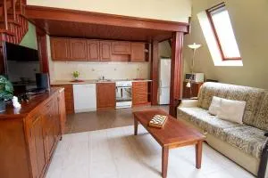 Zsófia Apartman - Felszabadulás Útja