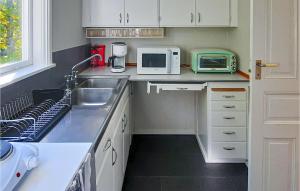 Beautiful Home In Norrköping With Wifi