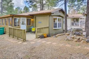 Patio and Grill Cozy Cabin in Munds Park! - Happy Jack