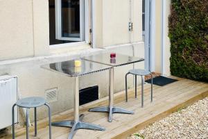 Maisons de vacances La Maison des Plantes, charmante, atypique et cosy pour 4 personnes avec parking et jardin : photos des chambres