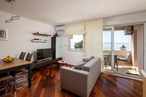 Big modern two - bedroom apartment with sea view and balcony - Spalato