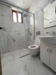 Sun and Sea Apartment Saranda