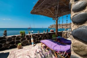 Serenity Blue (Cave house) - 4hvězdičkové hotely ve městě Akrotiri