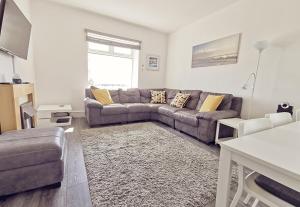 PLAS DARIEN-3 BED APT- SEA VIEWS - SLEEPS 5