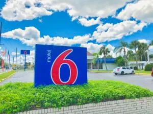 Motel 6-Starke, FL - Waldo