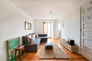 Cozy Flat in Santa Apolonia - 3-star hotels in Lisbon
