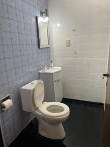 Cálido y amplio departamento