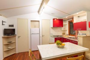 Three-Bedroom Bungalow room in Agriturismo Il Gelsomino Ritrovato