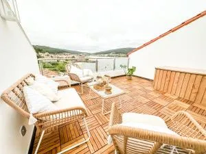 El Olivo by ALÔGA - 科尔库维翁