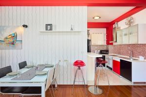 The Monroe - Stylish 2 BD Apartment In Villa Orsan