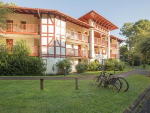 Appartement à Biscarrosse avec Piscine, Boulodrome et Terrasse – 7 Personnes, Ménage Inclus - FR-1-319-497