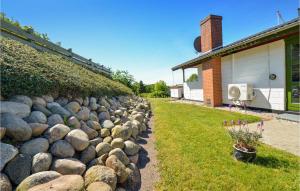 3 Bedroom Awesome Home In Ebeltoft
