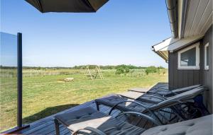 Three-Bedroom Holiday Home In Jerup