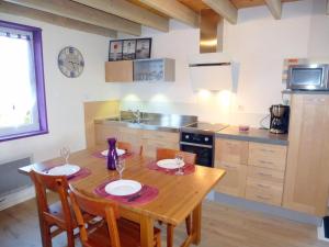 Maisons de vacances Holiday home close to beach, Cleder : photos des chambres