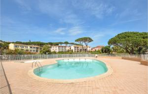 Amazing Apartment In Sainte-Maxime