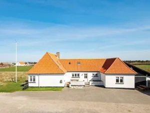 Six-Bedroom Holiday home in Harboøre 1 - Vrist