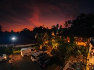Tumpaksewu Homestay - Lumajang
