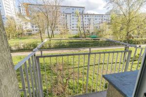 Black Chairs - Apartament blisko morza