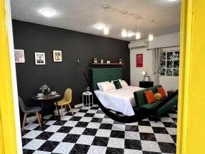 Acogedor y colorido estudio con cama King Size