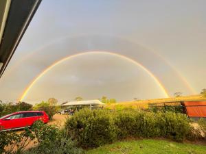 River Gardens Axedale Pet Friendly Farmstay B&B