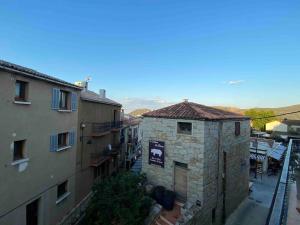 Appartements T3 avec terrasse au coeur de Portovecchio : photos des chambres