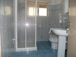 Vierbettzimmer mit privatem externen Bad