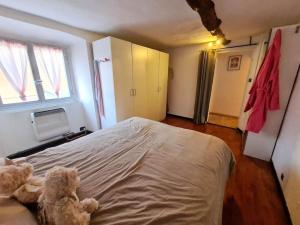 Historic house close to station