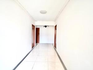 Dancenter Rq Suvarnabhumi Airport