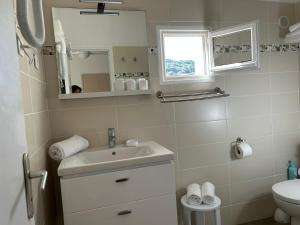 Hotels Hotel Punta e Mare des Chambres ou des Appartements T2 : photos des chambres