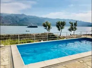 Luxury Apartment Julie - Ćosino