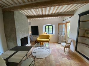 Appartements Gite independant dans Mas centre Lussan : photos des chambres