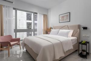 ΙΩΚΑ Suites the Urbitality Project