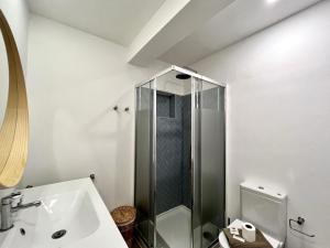 Lagos Ocean Breeze 1 by Homing