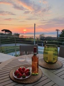 VILLA JULIA - Regarda Travel