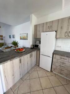 The Best prime location lovely 1 bedroom apartment