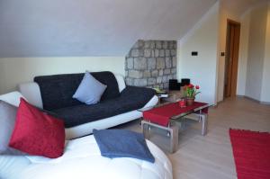 Kirschberghof Gästehaus und Weinverkauf