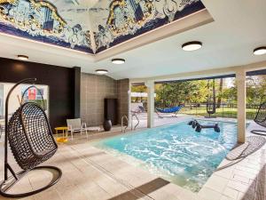 Hotels Hotel Mercure Chateau de Fontainebleau : photos des chambres