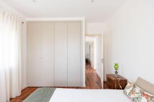 WHome Countryside Charm Near Wedding Venue w BBQ Patio